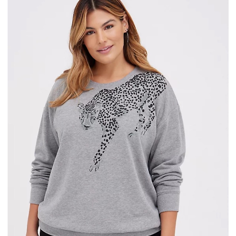 DROP SHOULDER SWEATSHIRT - COZY FLEECE LEOPARD GREY Torrid 4